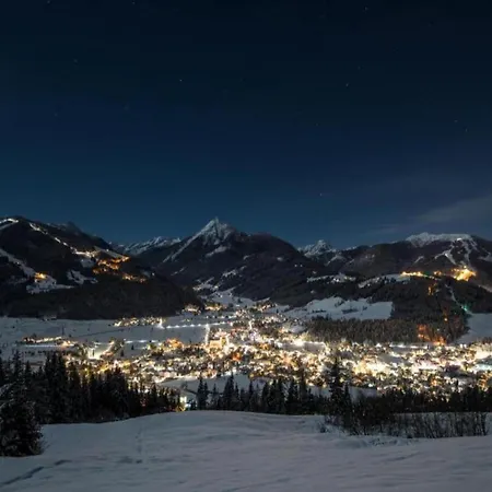 Vogue In Near Lift Apartment