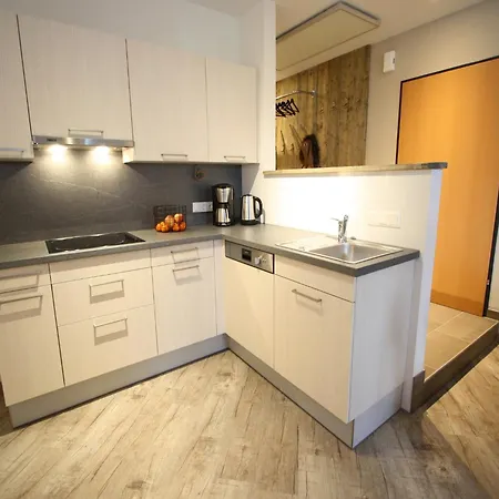 Vogue In Near Lift Appartamento